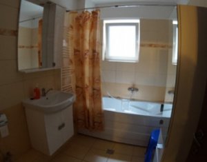 Lakás 4 szobák kiadó on Cluj-napoca, Zóna Centru