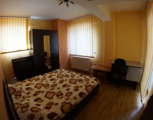 Lakás 4 szobák kiadó on Cluj-napoca, Zóna Centru