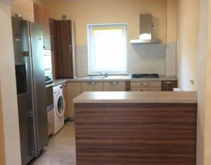 Lakás 4 szobák kiadó on Cluj-napoca, Zóna Centru