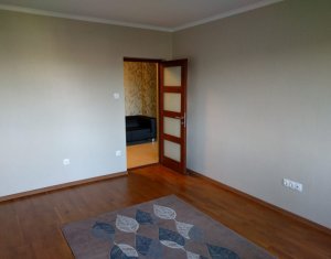 Lakás 4 szobák kiadó on Cluj-napoca, Zóna Gruia