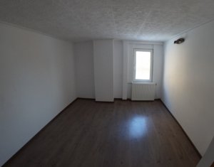 Lakás 3 szobák kiadó on Cluj-napoca, Zóna Centru