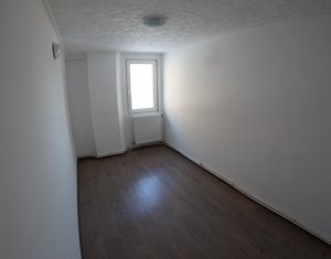 Lakás 3 szobák kiadó on Cluj-napoca, Zóna Centru