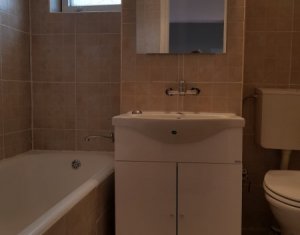 Lakás 4 szobák kiadó on Cluj-napoca, Zóna Manastur