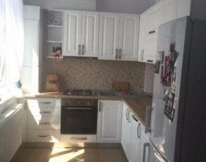 Appartement 3 chambres à louer dans Cluj-napoca, zone Centru