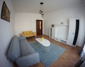 Appartement 4 chambres à louer dans Cluj-napoca, zone Buna Ziua