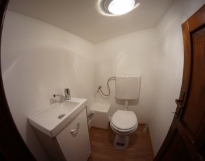 Appartement 4 chambres à louer dans Cluj-napoca, zone Buna Ziua