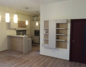Appartement 3 chambres à louer dans Cluj-napoca, zone Centru