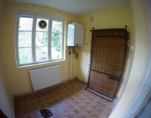 Lakás 3 szobák kiadó on Cluj-napoca, Zóna Centru