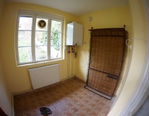 Lakás 3 szobák kiadó on Cluj-napoca, Zóna Centru