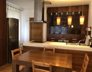 Lakás 3 szobák kiadó on Cluj-napoca, Zóna Centru