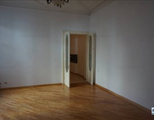 Lakás 5 szobák kiadó on Cluj-napoca, Zóna Centru