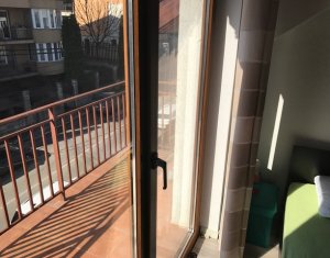 Appartement 4 chambres à louer dans Cluj-napoca, zone Andrei Muresanu