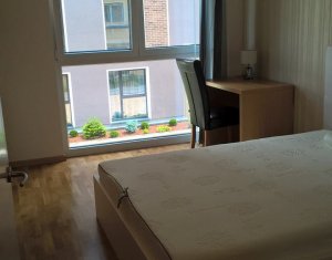 Appartement 3 chambres à louer dans Cluj-napoca, zone Centru