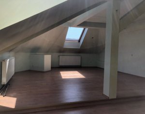 Lakás 4 szobák kiadó on Cluj-napoca, Zóna Centru