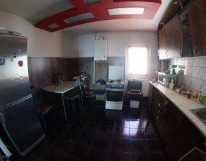 Lakás 4 szobák kiadó on Cluj-napoca, Zóna Marasti