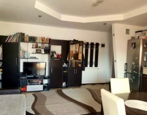 Lakás 2 szobák eladó on Floresti