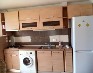 Lakás 3 szobák kiadó on Floresti