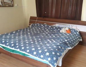 Ház 8 szobák eladó on Floresti