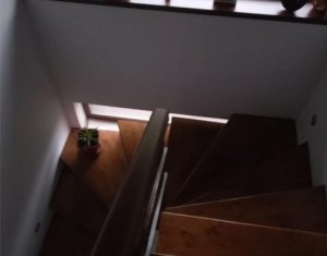 Ház 5 szobák kiadó on Cluj-napoca, Zóna Someseni