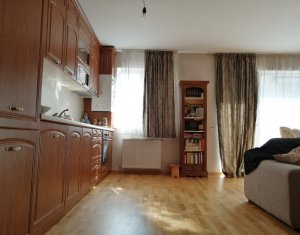 Lakás 2 szobák eladó on Floresti