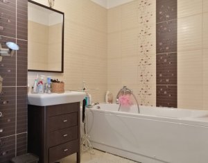 Lakás 2 szobák eladó on Floresti