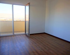 Lakás 2 szobák eladó on Floresti