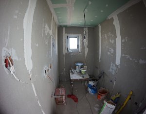 Ház 4 szobák eladó on Dezmir