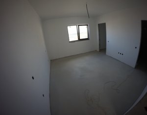 Ház 4 szobák eladó on Dezmir