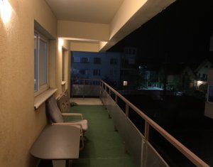 Lakás 2 szobák eladó on Floresti