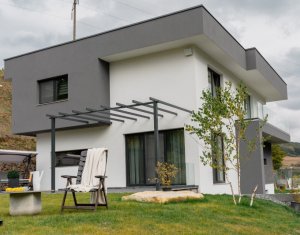 Ház 5 szobák eladó on Feleacu