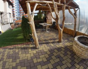 Ház 5 szobák kiadó on Cluj-napoca, Zóna Intre Lacuri