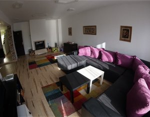 Ház 5 szobák kiadó on Cluj-napoca, Zóna Intre Lacuri