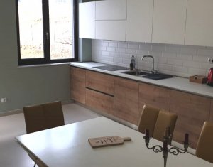 Ház 5 szobák kiadó on Cluj-napoca, Zóna Andrei Muresanu