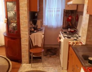 Lakás 3 szobák eladó on Cluj-napoca, Zóna Manastur