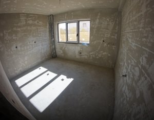 Ház 5 szobák eladó on Dezmir