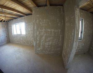 Ház 5 szobák eladó on Dezmir