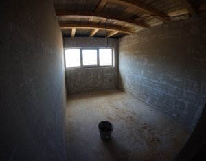 Ház 5 szobák eladó on Dezmir