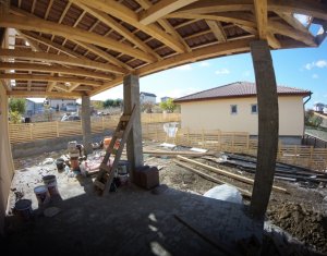 Ház 5 szobák eladó on Dezmir