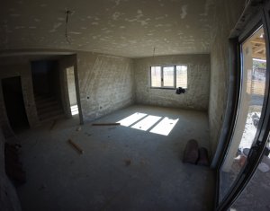 Ház 5 szobák eladó on Dezmir