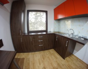 Lakás 3 szobák eladó on Cluj-napoca, Zóna Manastur