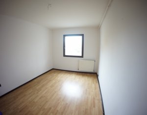 Lakás 3 szobák eladó on Cluj-napoca, Zóna Manastur