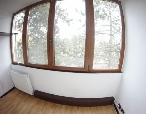 Lakás 3 szobák eladó on Cluj-napoca, Zóna Manastur