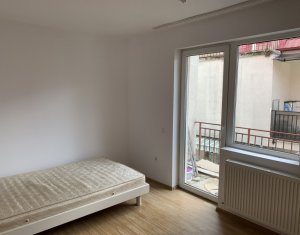 Lakás 3 szobák kiadó on Floresti