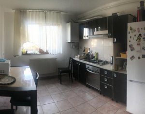 Lakás 3 szobák kiadó on Cluj-napoca, Zóna Manastur