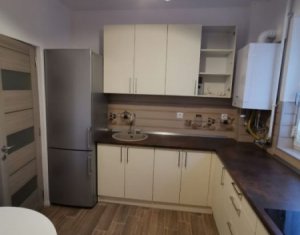 Lakás 3 szobák kiadó on Cluj-napoca, Zóna Manastur