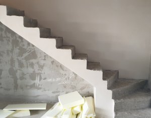 Ház 5 szobák eladó on Cluj-napoca, Zóna Andrei Muresanu