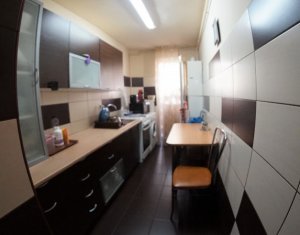 Lakás 3 szobák eladó on Cluj-napoca, Zóna Manastur