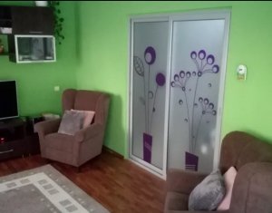 Lakás 2 szobák eladó on Floresti