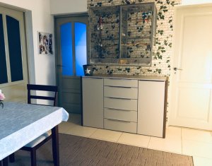 Lakás 2 szobák eladó on Floresti