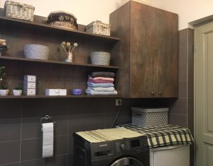 Lakás 2 szobák eladó on Floresti